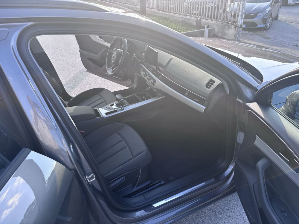 Audi A4 Avant usata a Ancona (14)