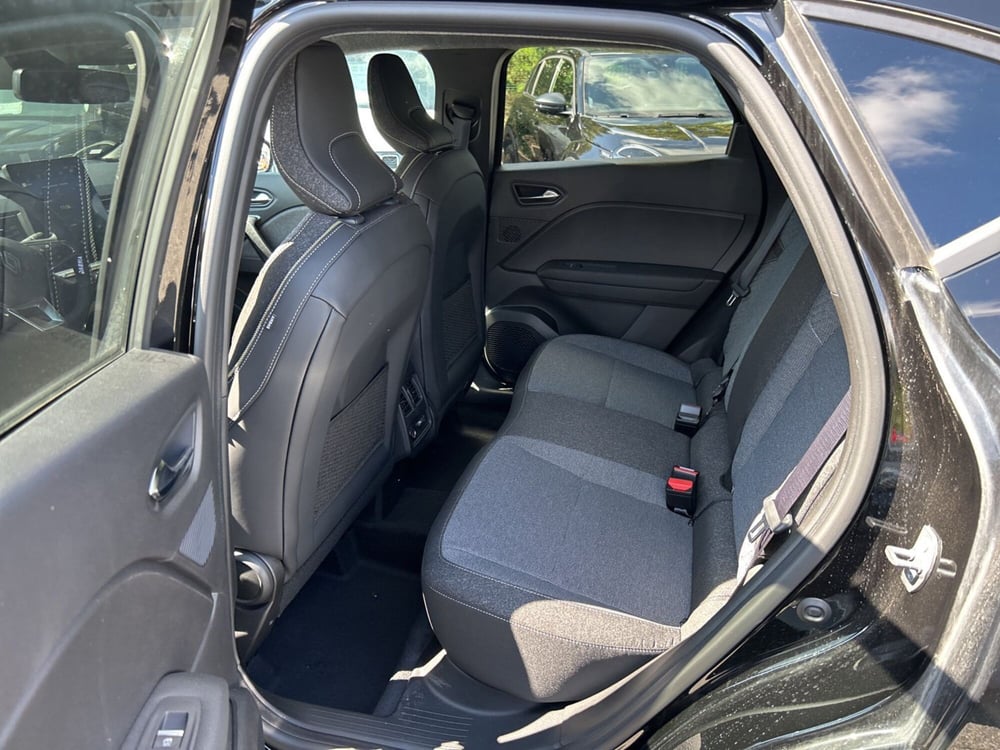 Renault Captur nuova a Roma (12)