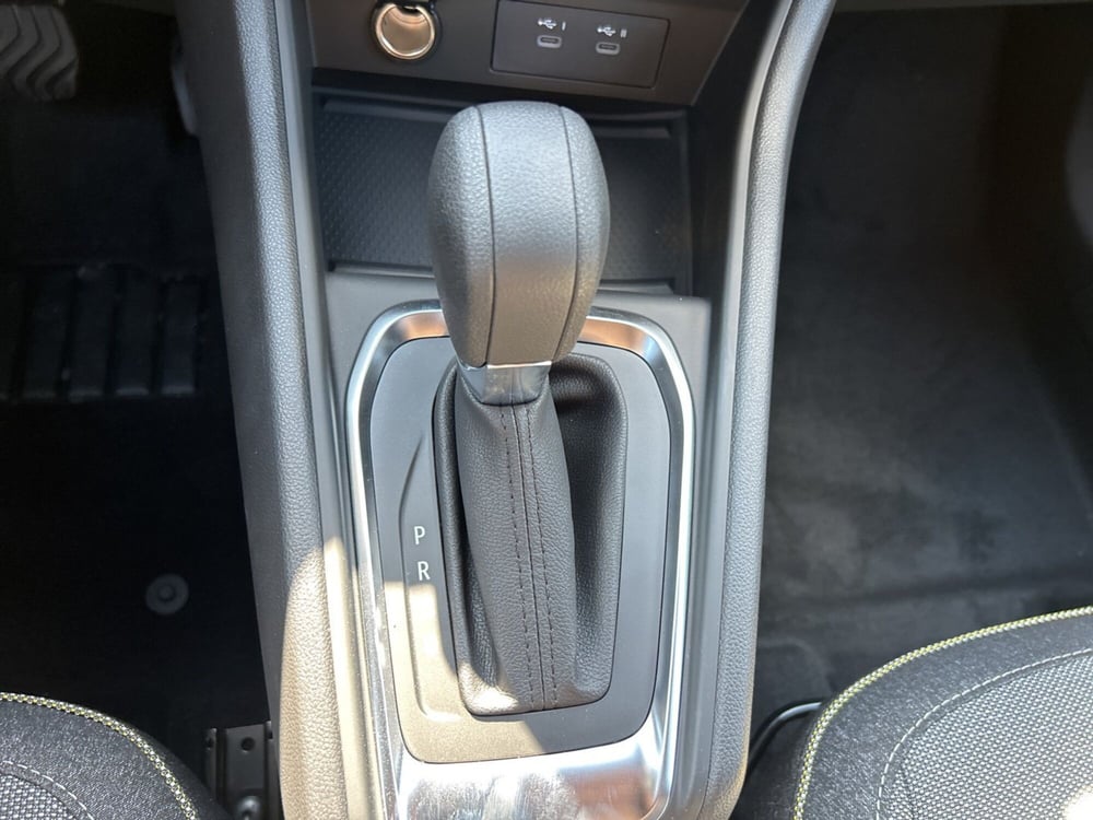 Renault Captur nuova a Roma (19)
