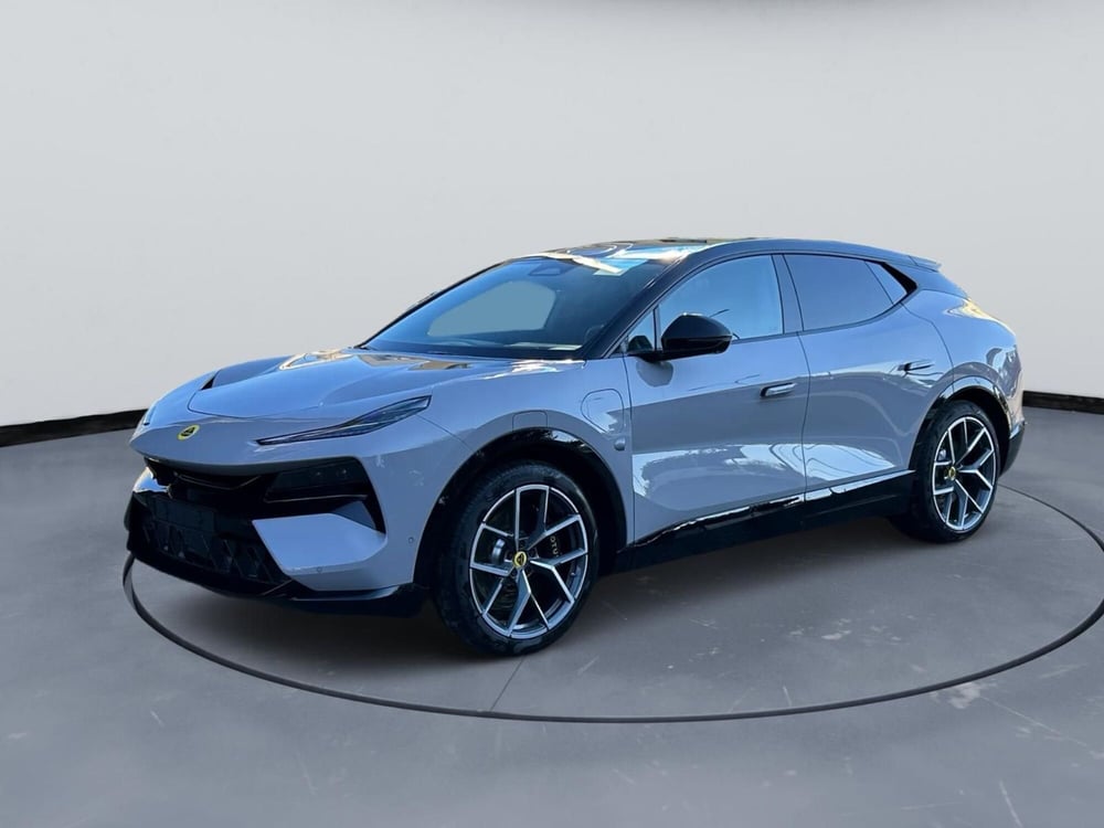 Lotus Eletre nuova a Novara