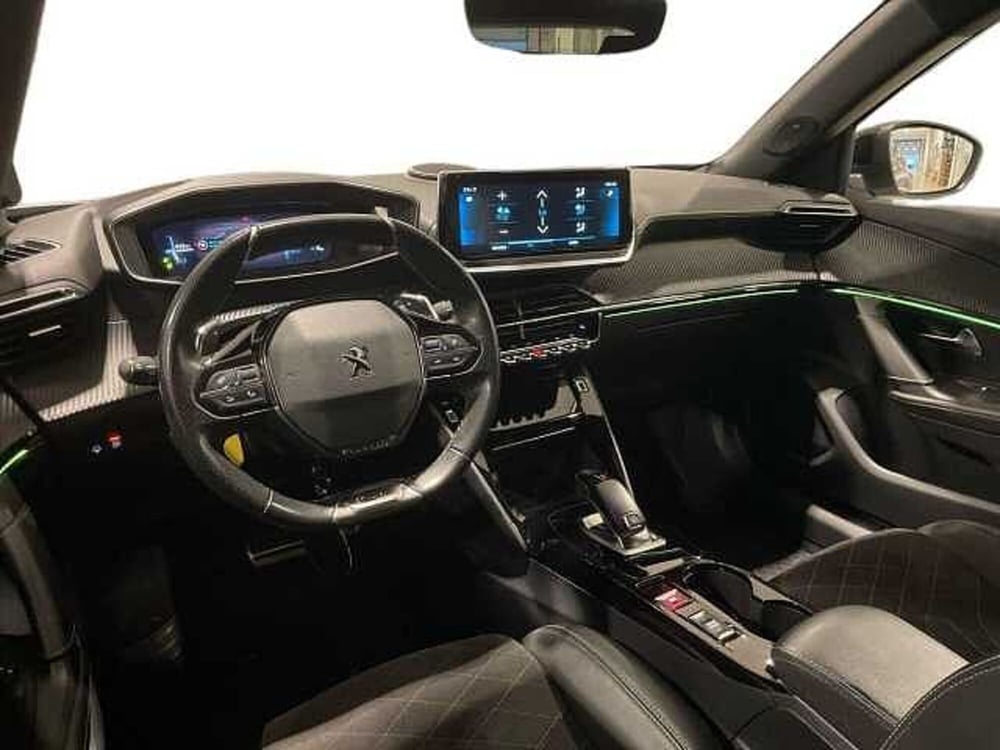Peugeot 2008 usata a Napoli (11)