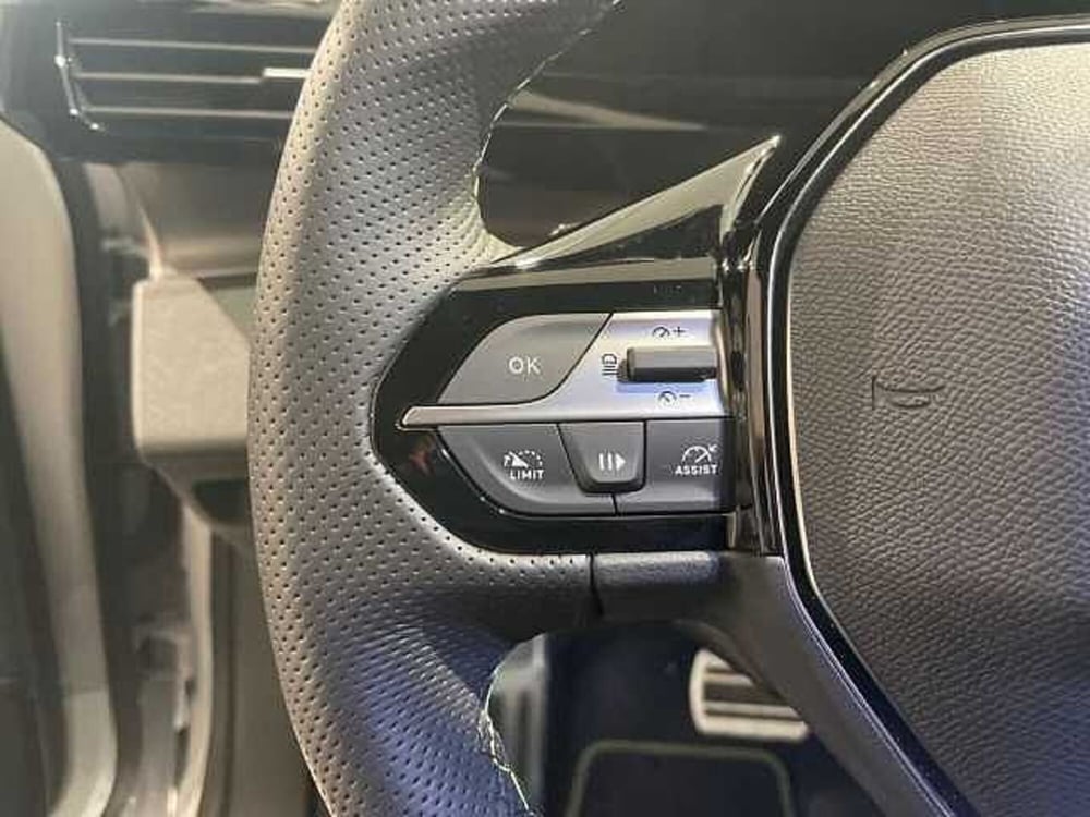 Peugeot 2008 usata a Napoli (16)