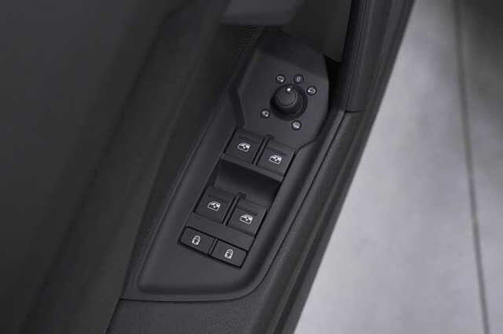 Audi A3 Sportback usata a Como (17)