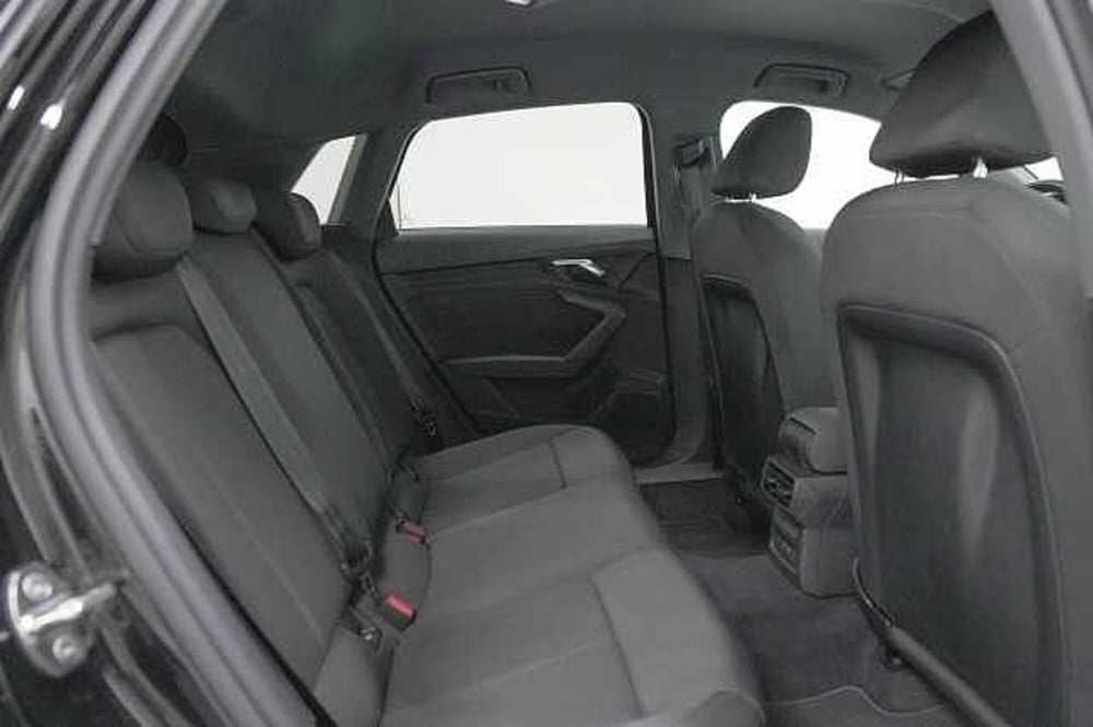 Audi A3 Sportback usata a Como (9)
