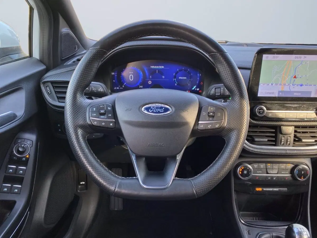 Ford Puma usata a Milano (13)