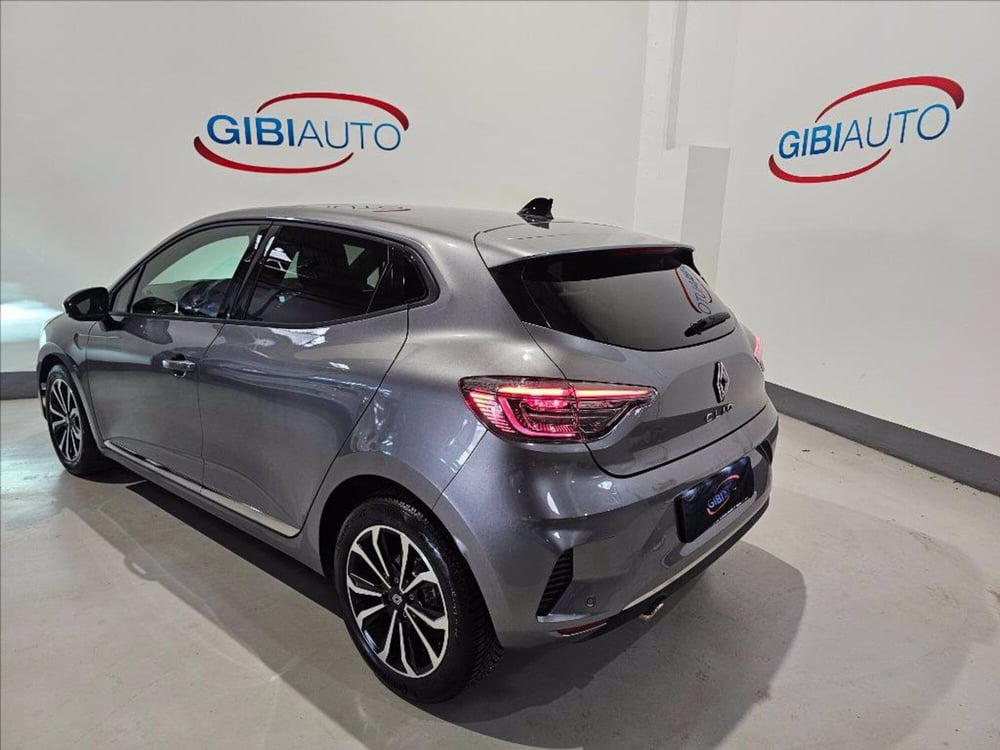 Renault Clio usata a Palermo (7)