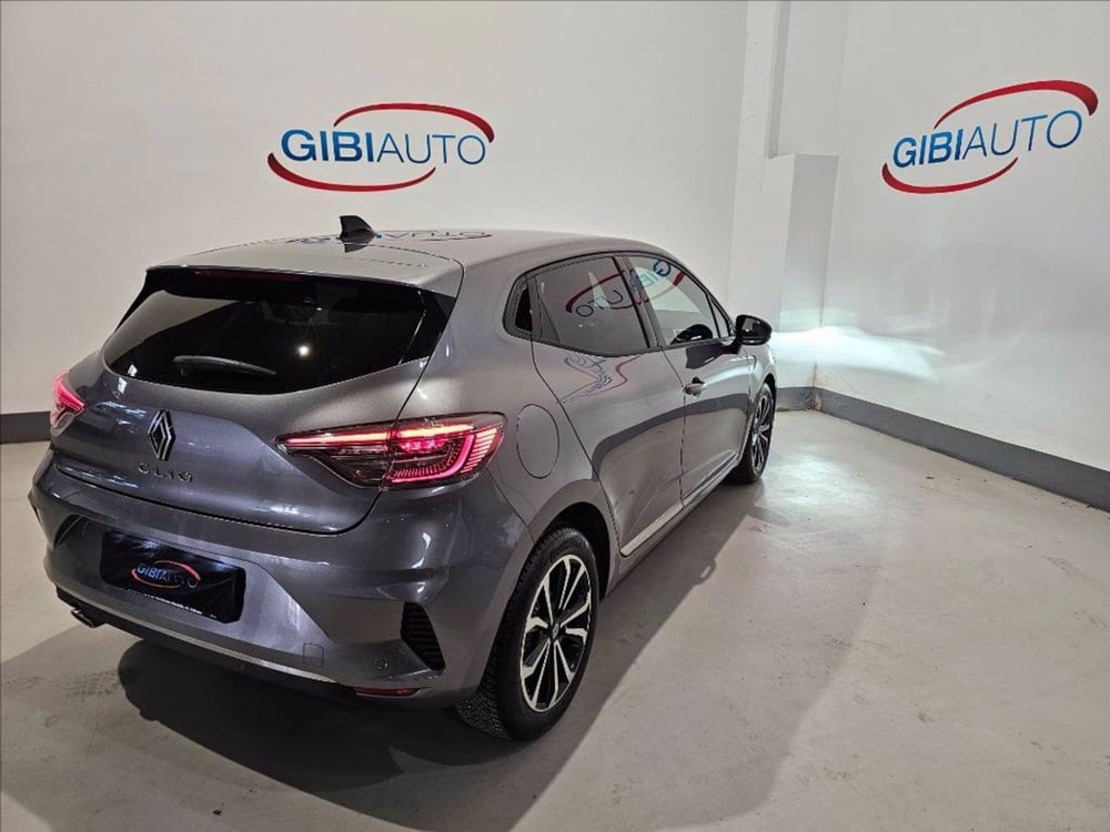 Renault Clio usata a Palermo (9)
