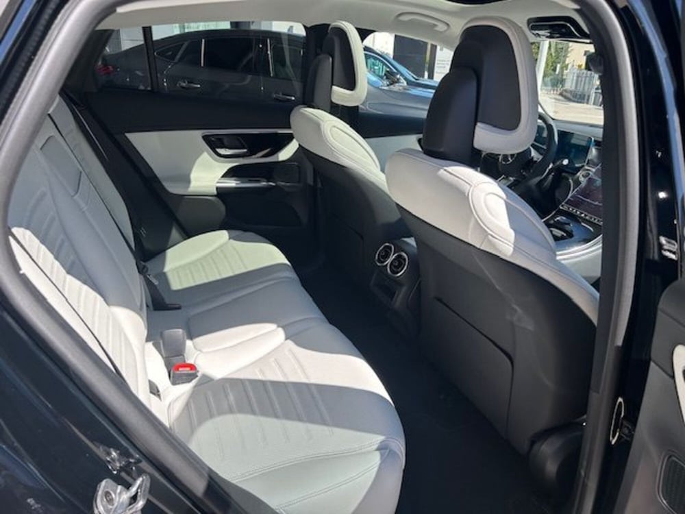 Mercedes-Benz GLC Coupé nuova a Potenza (14)