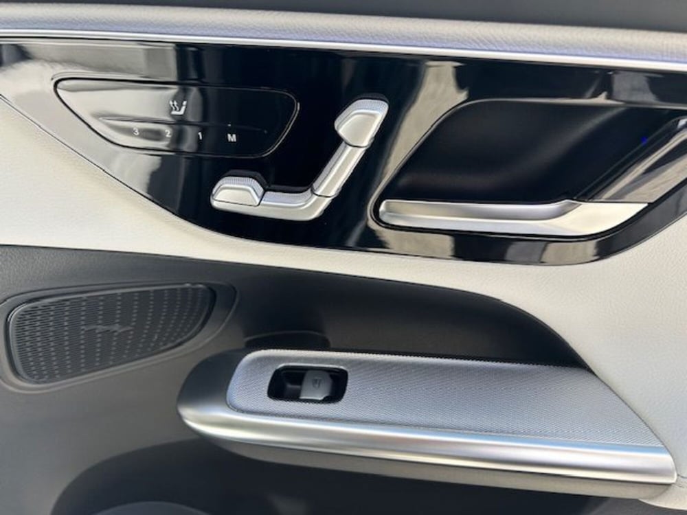 Mercedes-Benz GLC Coupé nuova a Potenza (17)