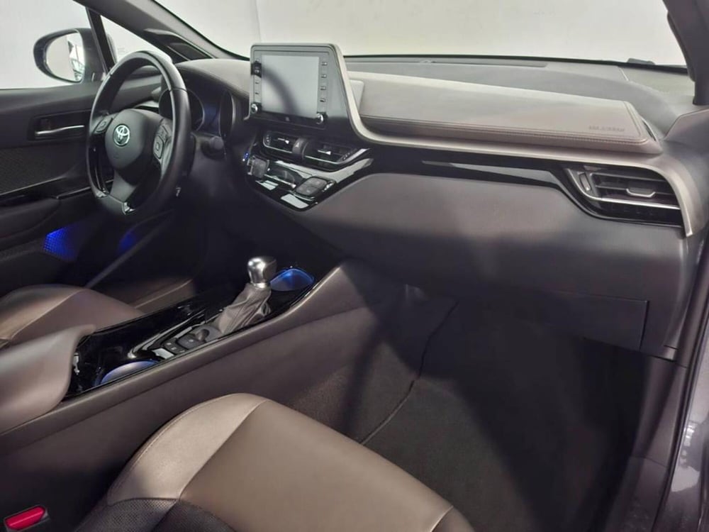 Toyota Toyota C-HR usata a Torino (7)