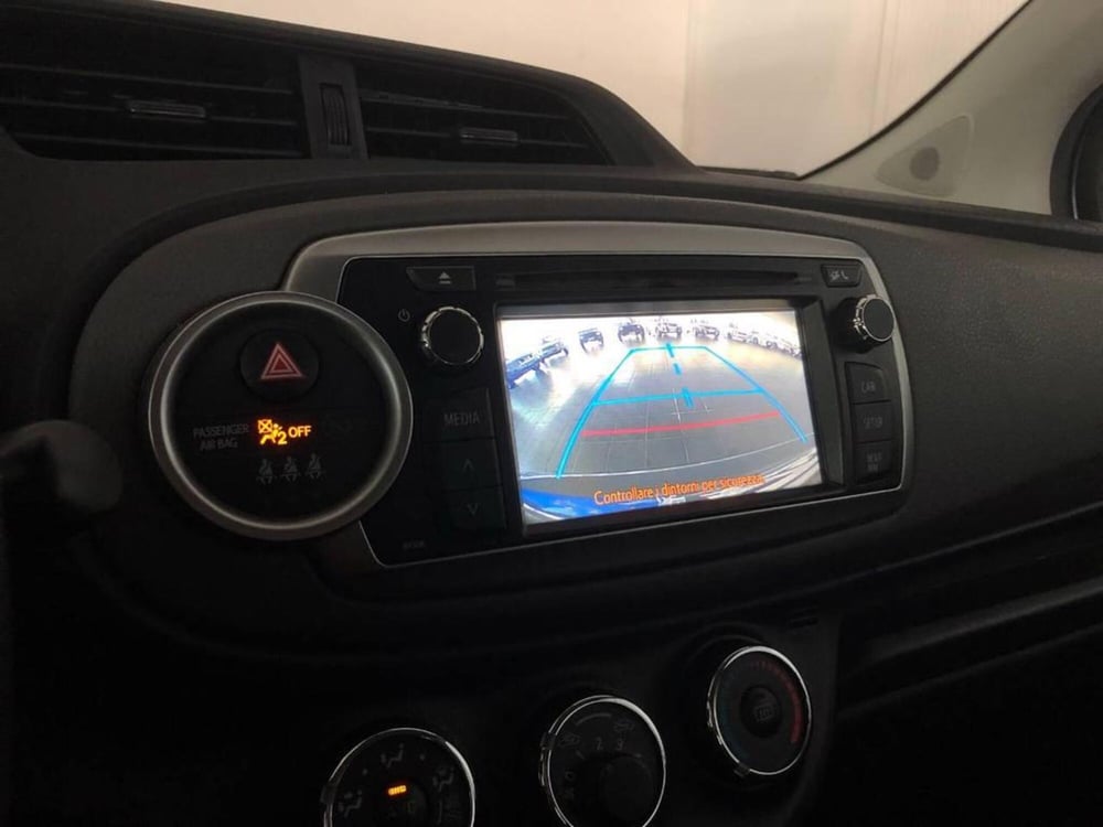 Toyota Yaris usata a Torino (14)