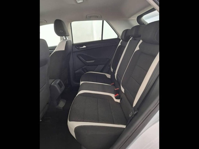 Volkswagen T-Roc usata a Torino (15)