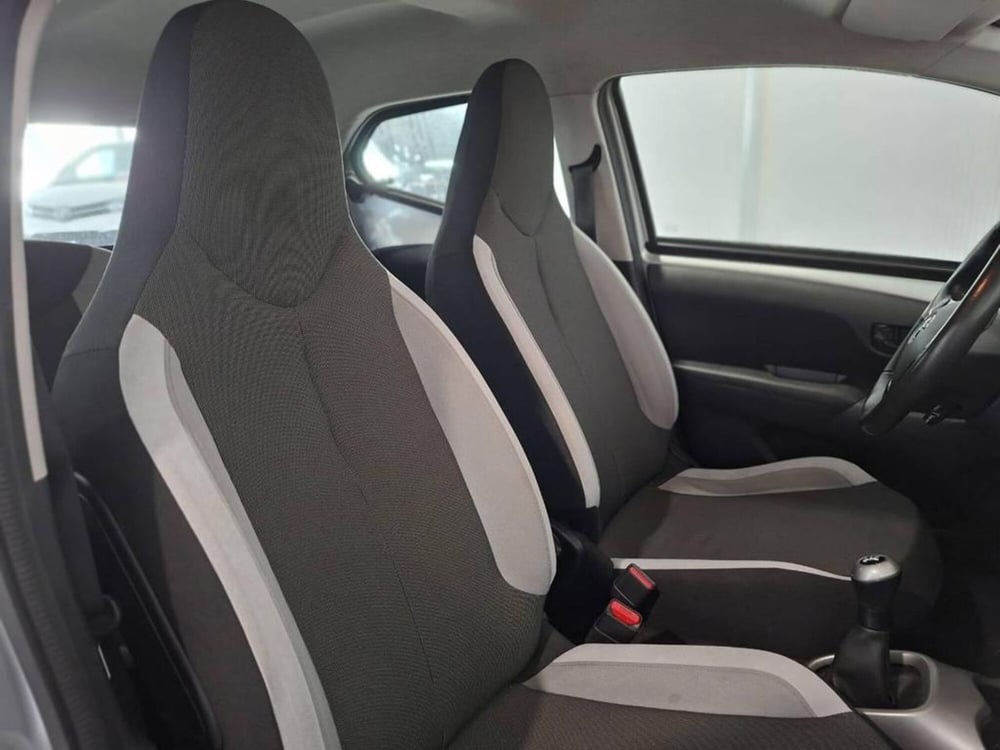 Toyota Aygo usata a Torino (10)