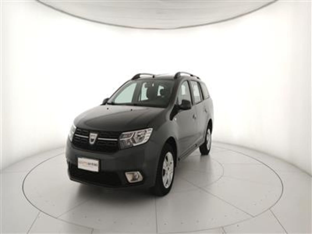 Dacia Logan usata a Bari
