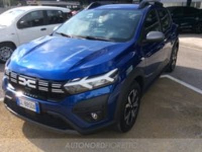 Dacia Sandero Stepway 1.0 TCe 90 CV CVT Comfort SL DaciaPlus del 2022 usata a Reana del Rojale