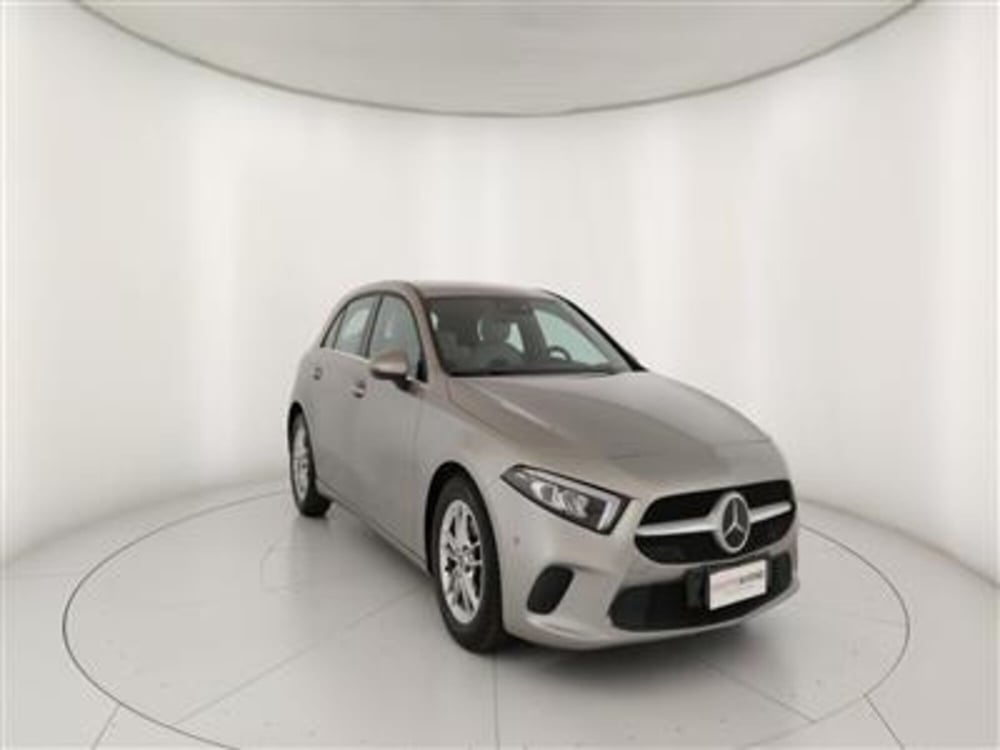Mercedes-Benz Classe A usata a Bari (11)