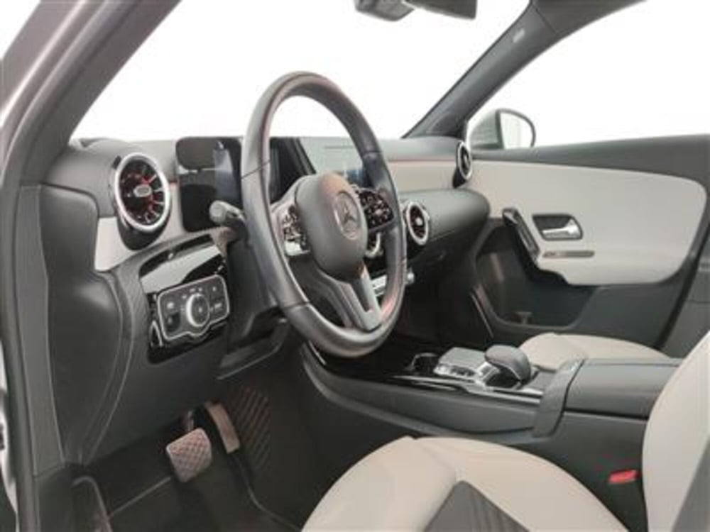Mercedes-Benz Classe A usata a Bari (14)
