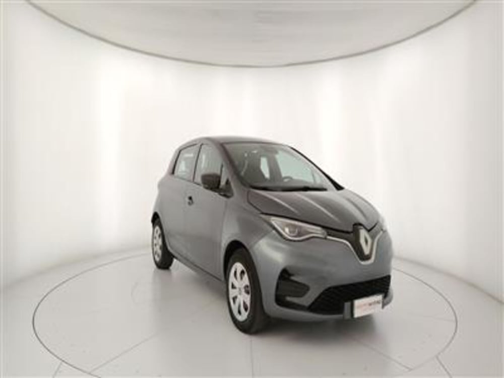Renault Zoe usata a Bari (12)