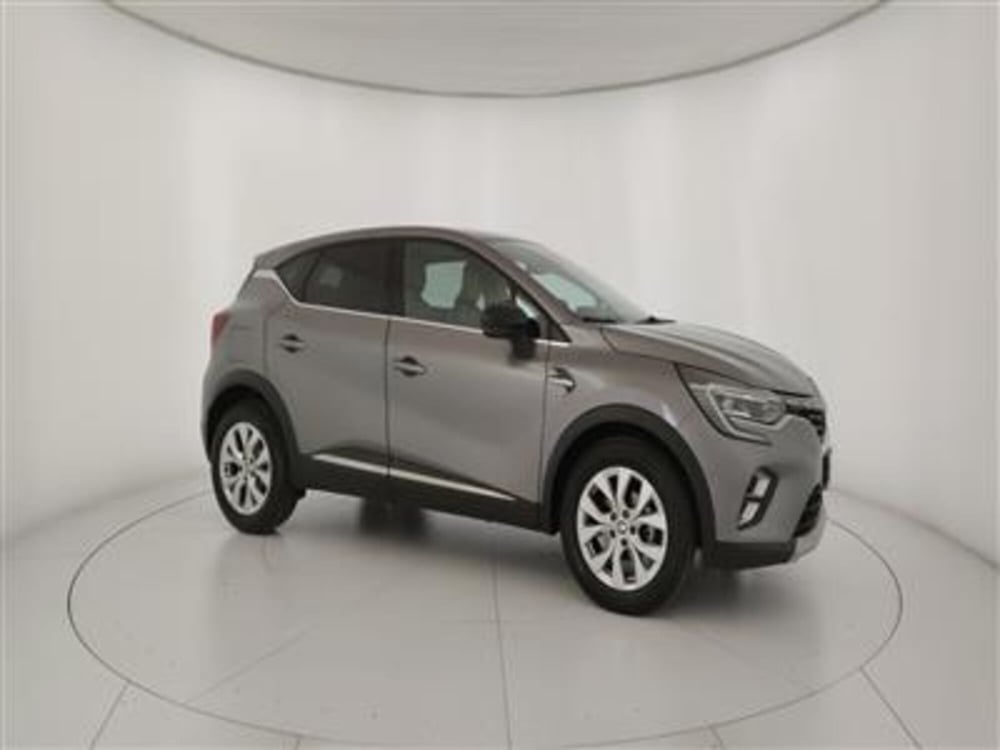 Renault Captur usata a Bari (10)