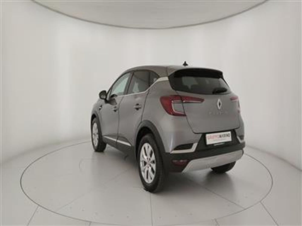 Renault Captur usata a Bari (5)