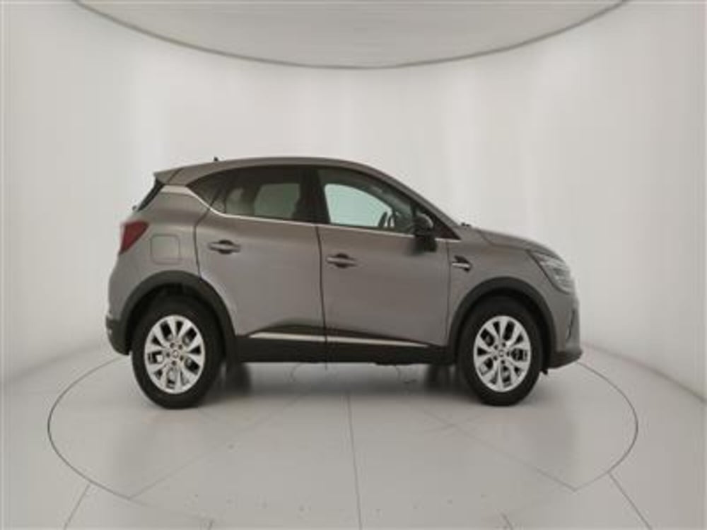 Renault Captur usata a Bari (9)