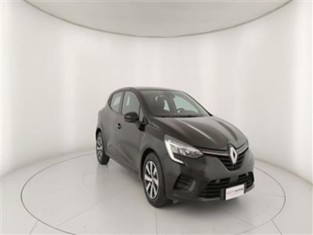 Renault Clio usata a Bari (11)