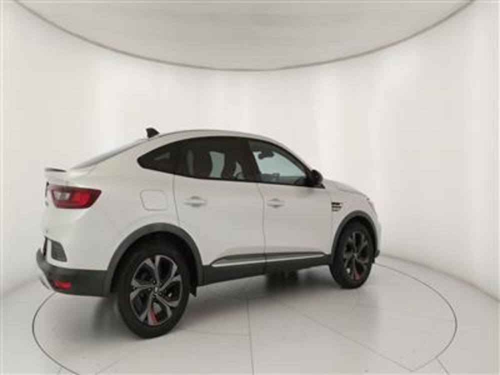 Renault Arkana usata a Bari (8)