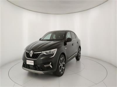 Renault Arkana E-Tech 145 CV Intens del 2022 usata a Bari