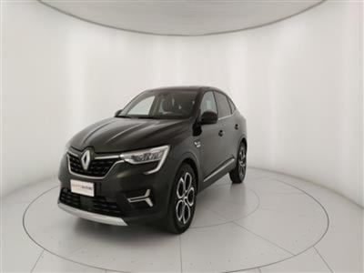 Renault Arkana E-Tech 145 CV Intens del 2022 usata a Bari