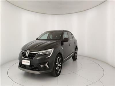 Renault Arkana E-Tech 145 CV Intens del 2022 usata a Bari