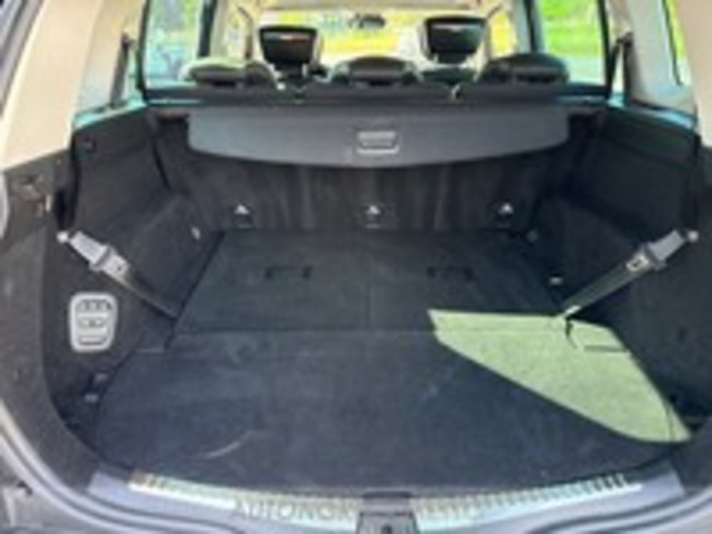 Renault Espace usata a Udine (14)