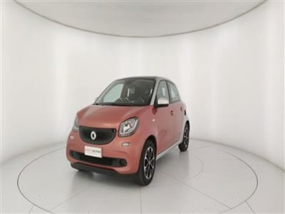 smart forfour forfour 70 1.0 Passion del 2015 usata a Bari