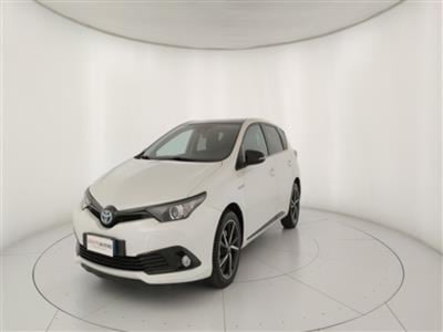 Toyota Auris 1.8 Hybrid Black Edition del 2018 usata a Bari