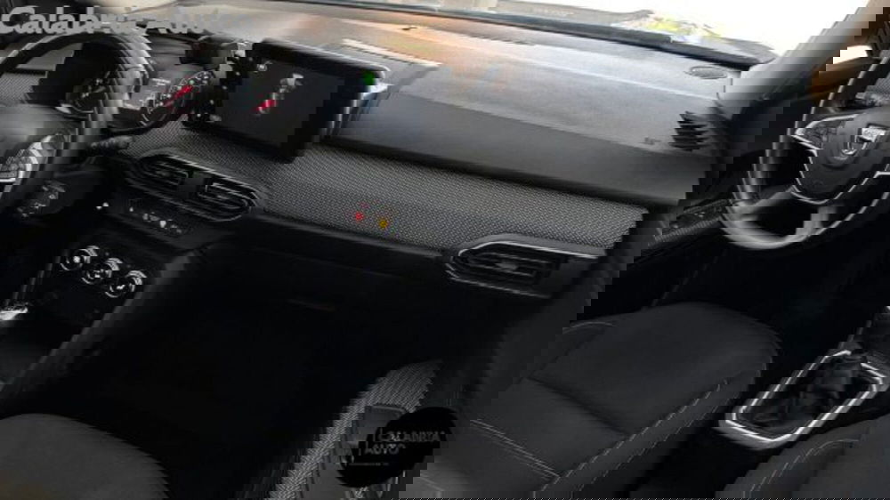 Dacia Jogger usata a Reggio Calabria (8)