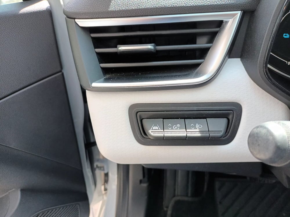 Renault Clio usata a Bari (13)