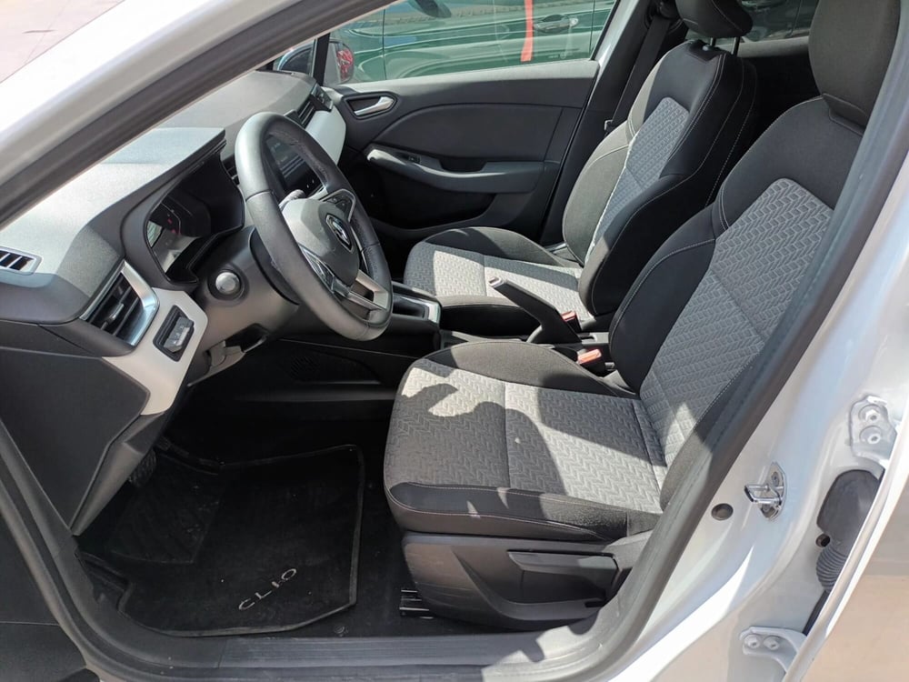 Renault Clio usata a Bari (5)