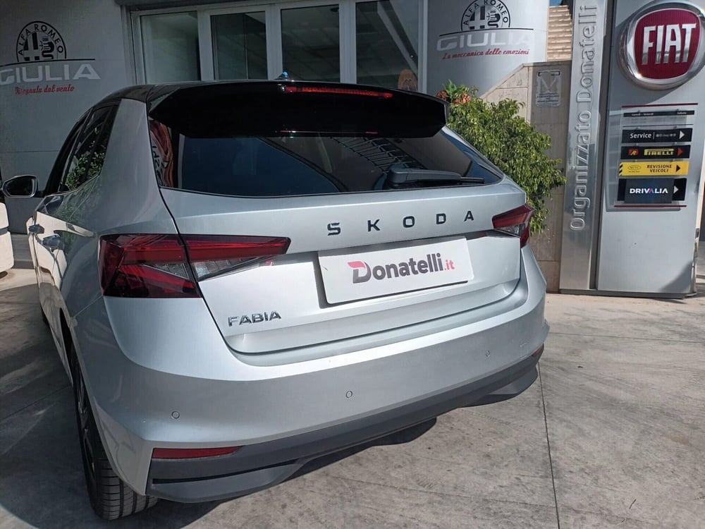 Skoda Fabia nuova a Bari (19)