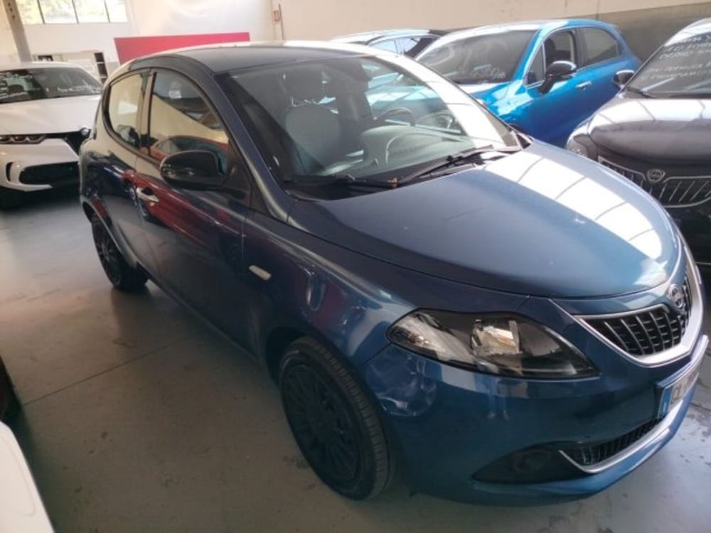Lancia Ypsilon usata a Forlì-Cesena (11)