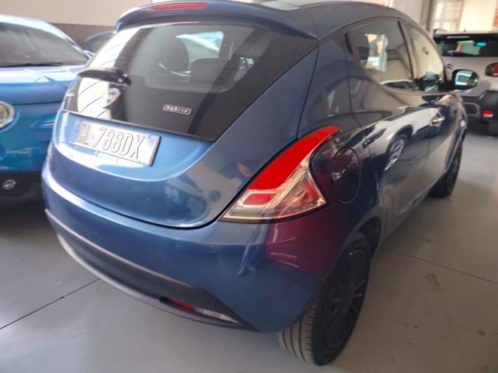 Lancia Ypsilon usata a Forlì-Cesena (9)