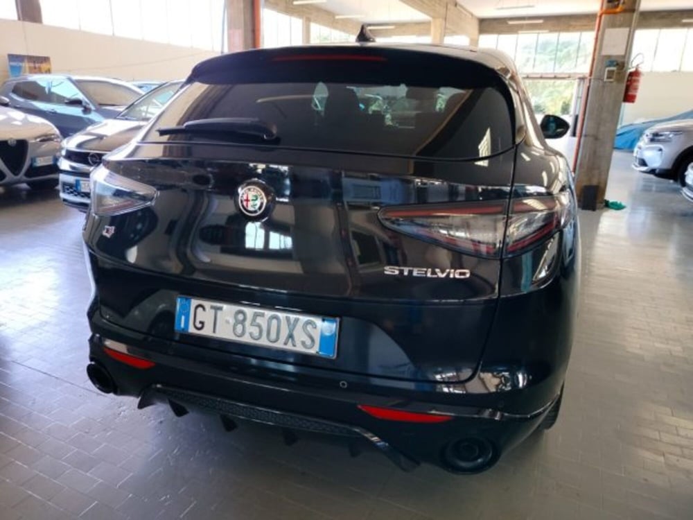 Alfa Romeo Stelvio usata a Forlì-Cesena (9)
