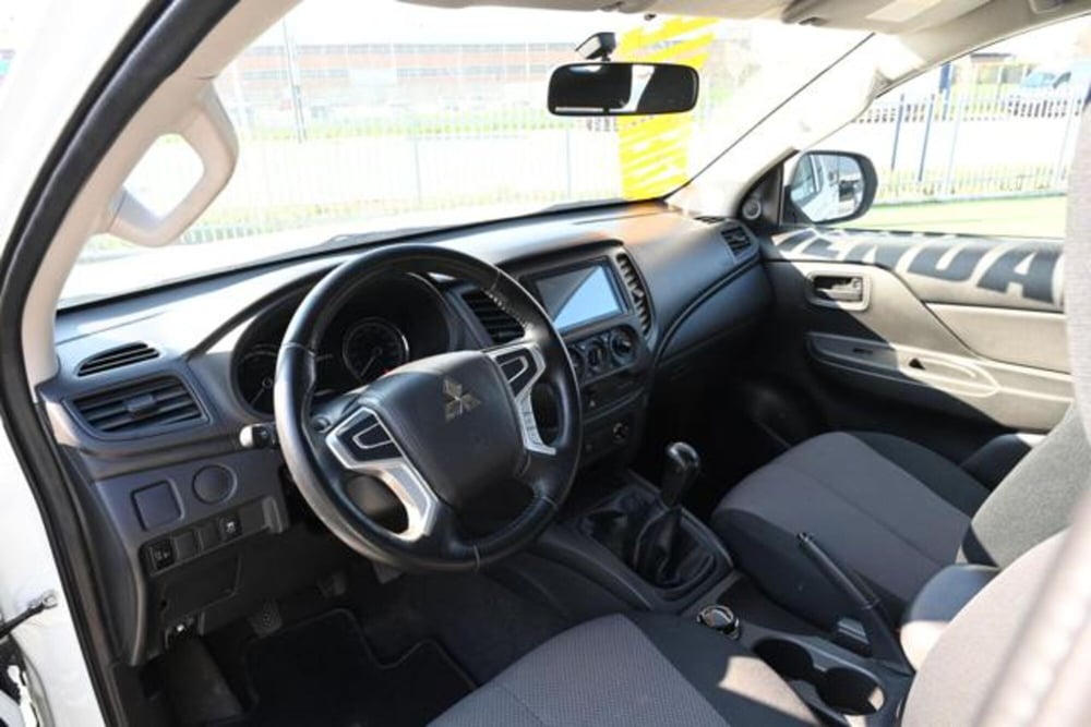 Mitsubishi L200 usata a Torino (10)