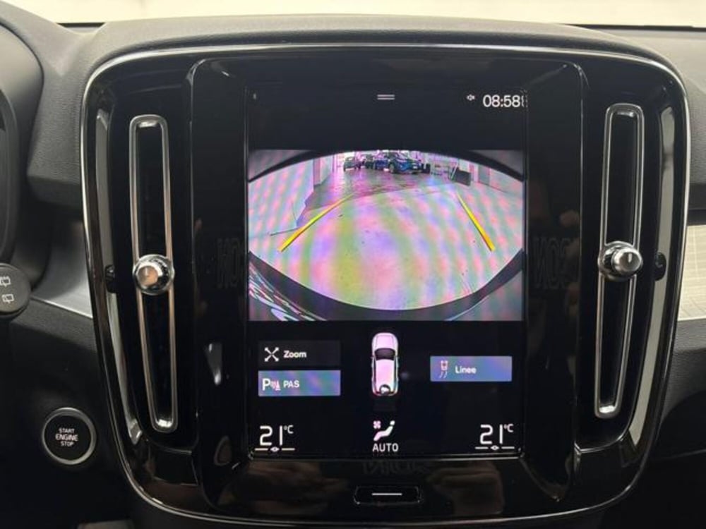 Volvo XC40 usata a Como (16)