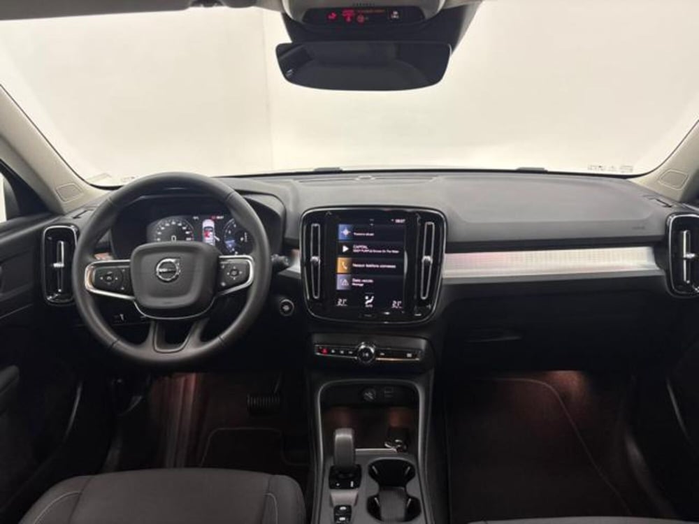 Volvo XC40 usata a Como (4)
