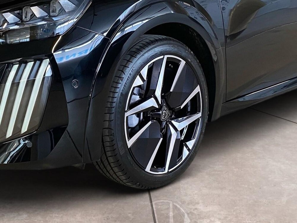 Peugeot 208 nuova a Torino (15)