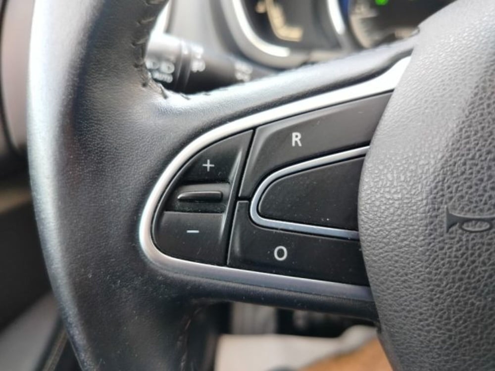 Renault Grand Scénic usata a Oristano (12)