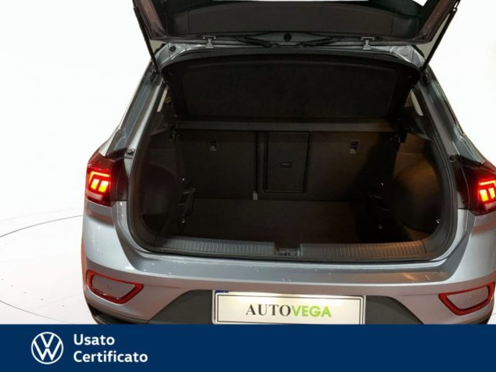Volkswagen T-Roc nuova a Vicenza (15)