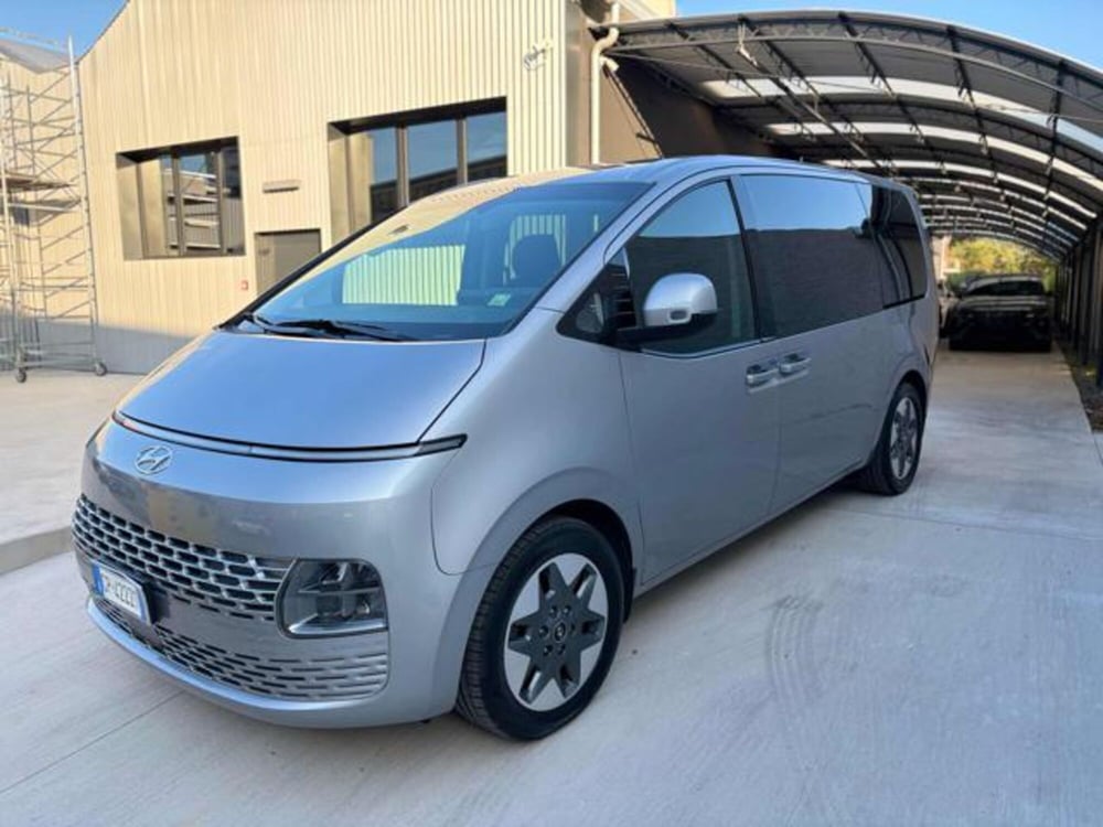 Hyundai Staria usata a Pesaro-Urbino (2)