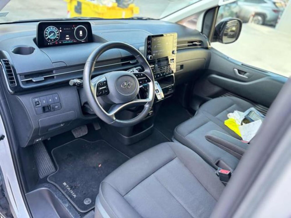 Hyundai Staria usata a Pesaro-Urbino (5)