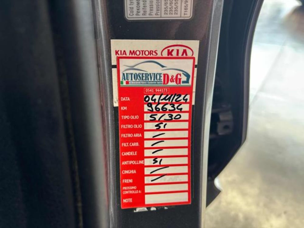 Kia Sorento usata a Pesaro-Urbino (11)