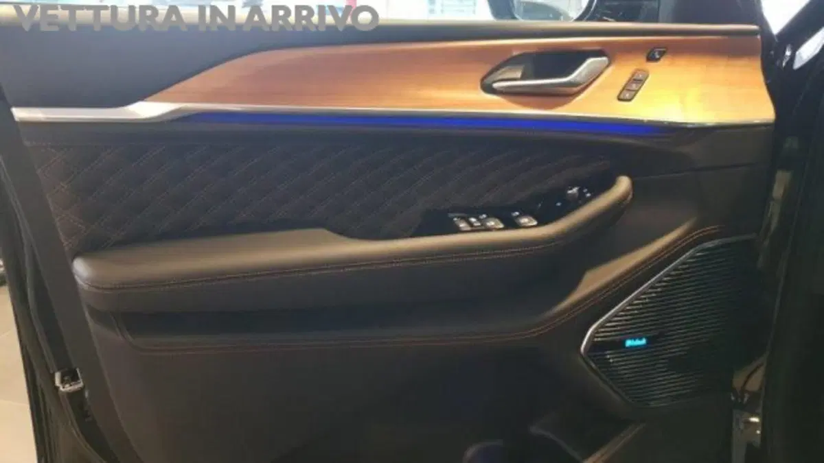 Jeep Grand Cherokee usata a Modena (7)